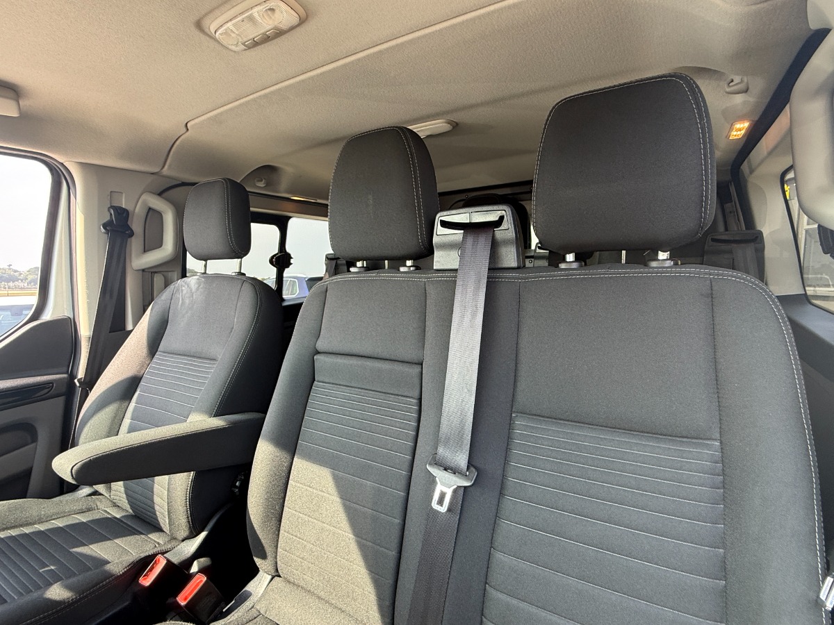 Ford Transit Custom Kombi Crewcab