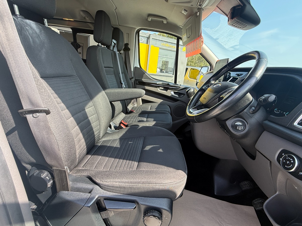 Ford Transit Custom Kombi Crewcab