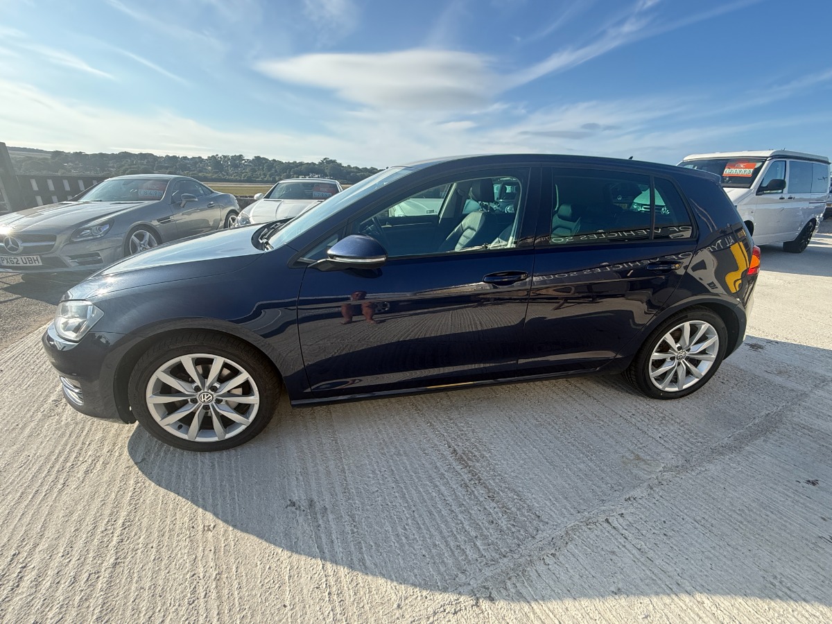 Volkswagen Golf Hatchback