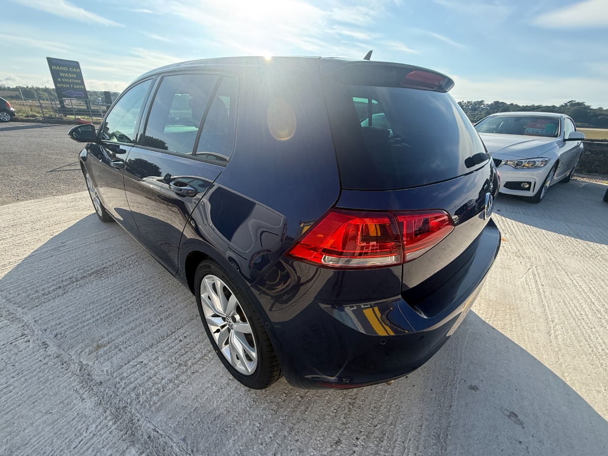Volkswagen Golf Hatchback