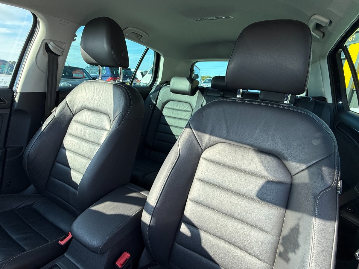 Volkswagen Golf Hatchback