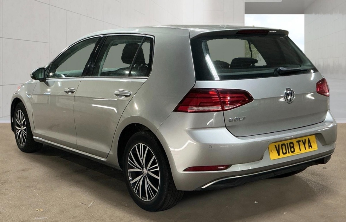 Volkswagen Golf Hatchback