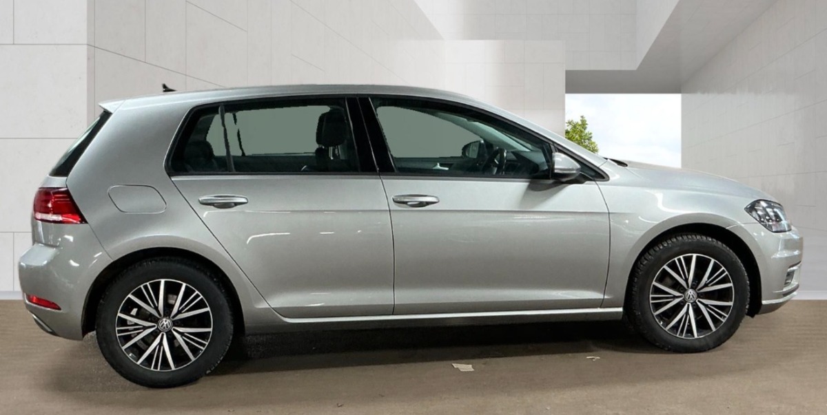 Volkswagen Golf Hatchback