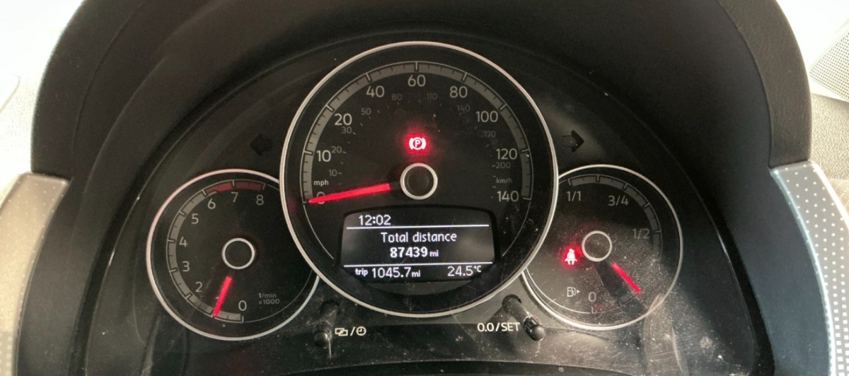 Volkswagen UP! Hatchback