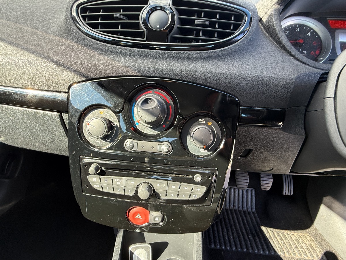 Renault Clio Hatchback