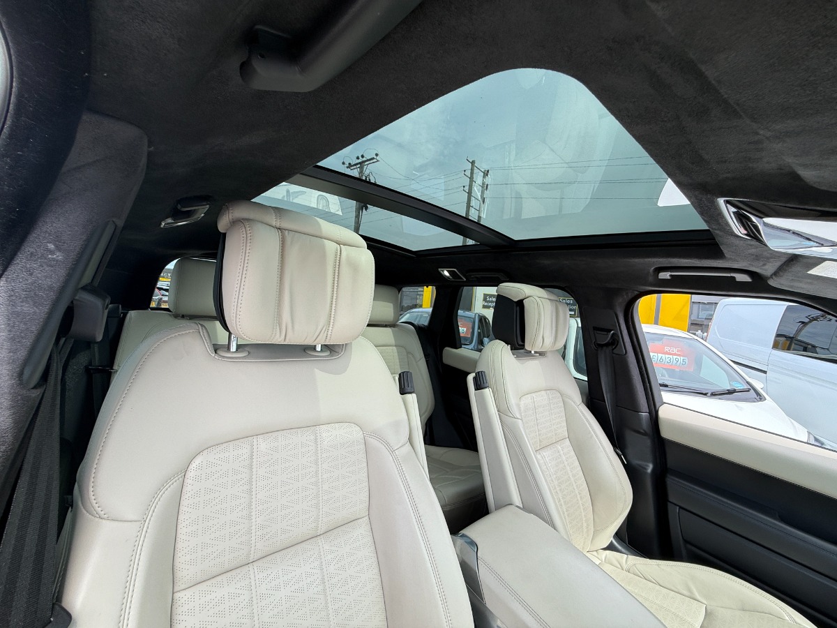 Land Rover Range Rover Sport SUV