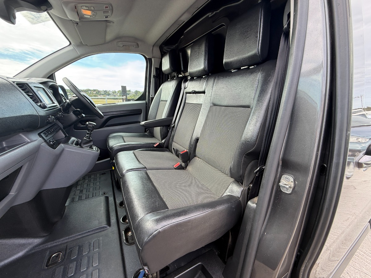 Peugeot Expert Panel Van