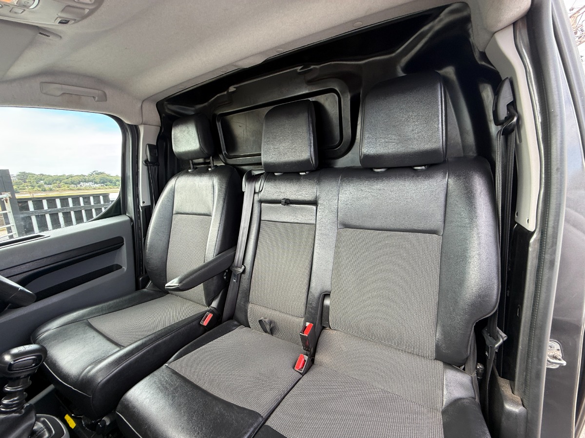 Peugeot Expert Panel Van