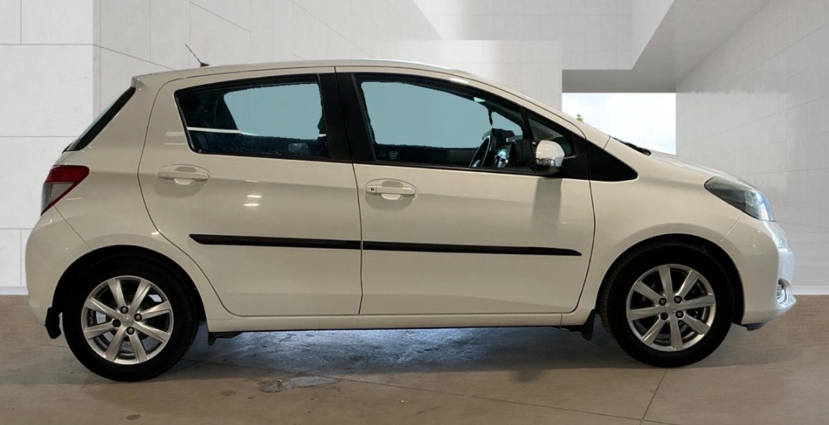 Toyota Yaris Hatchback