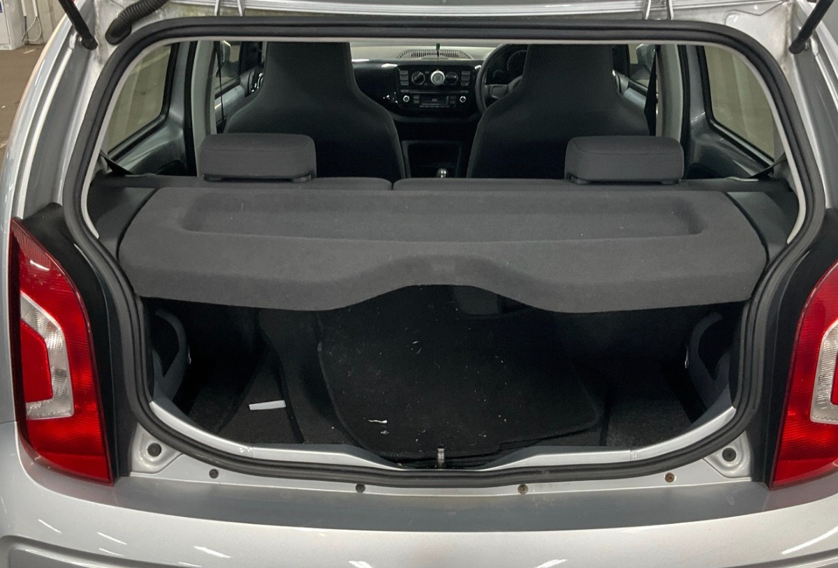 Volkswagen UP! Hatchback