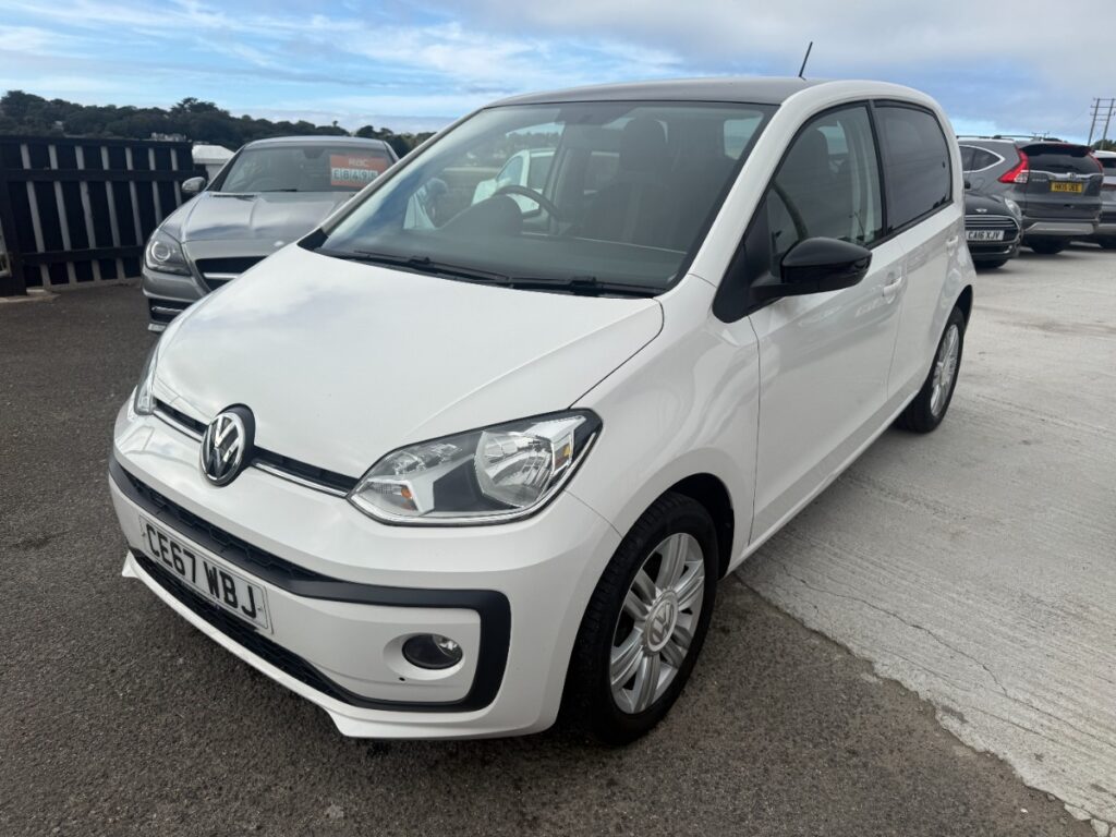 Volkswagen UP! Hatchback