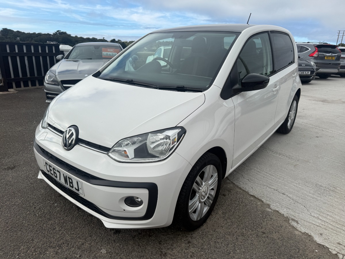Volkswagen UP! Hatchback