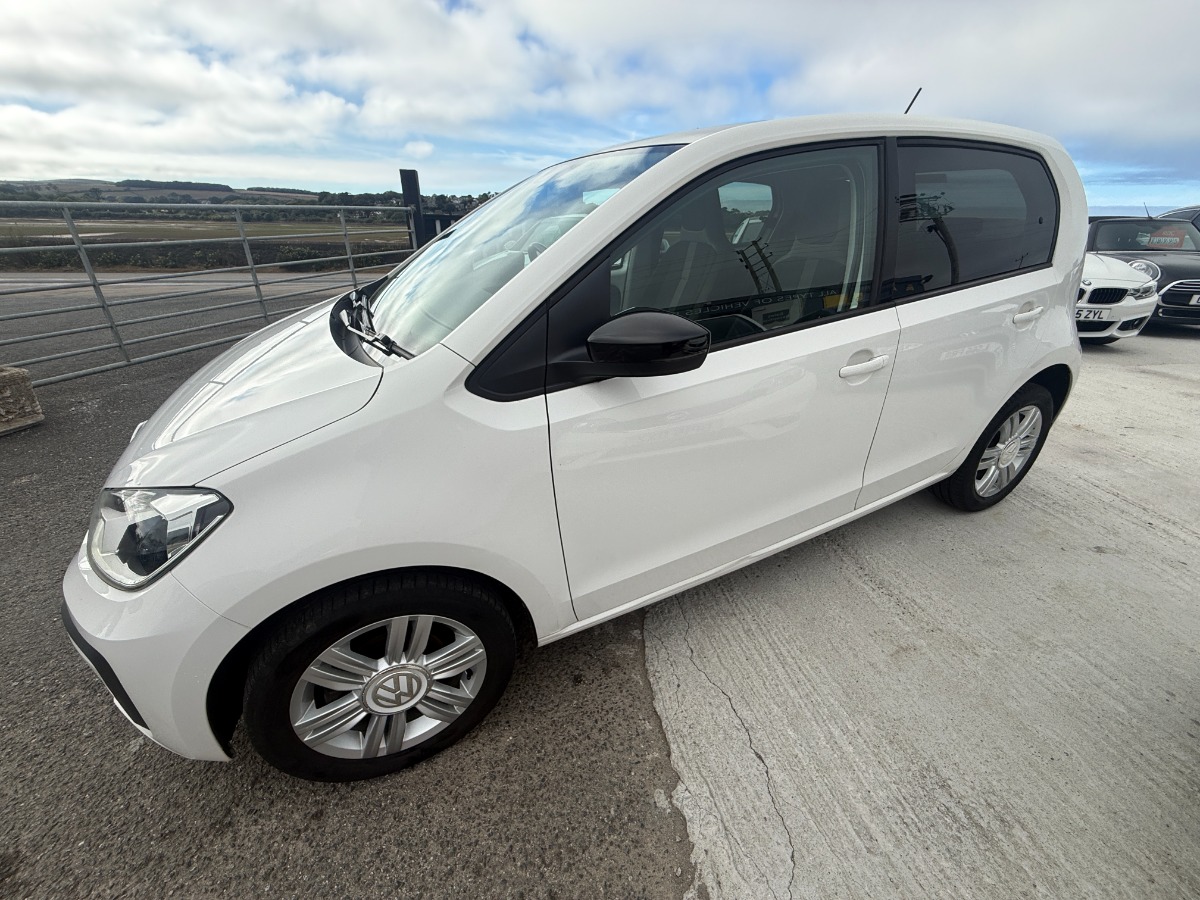 Volkswagen UP! Hatchback