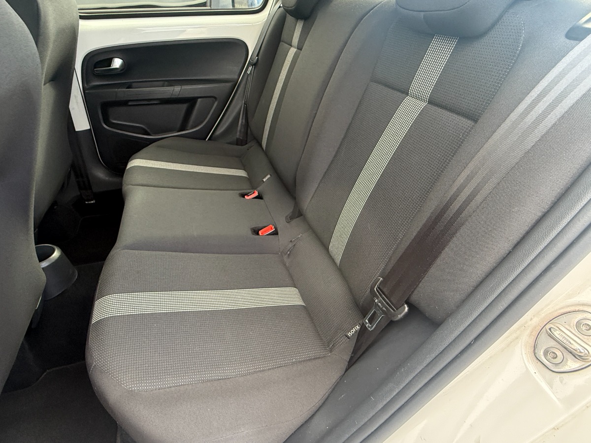 Volkswagen UP! Hatchback