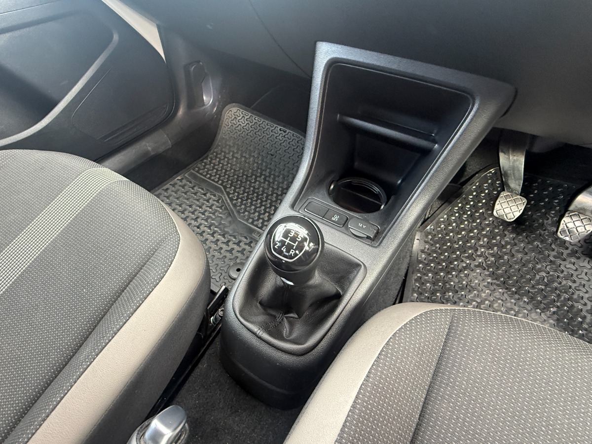 Volkswagen UP! Hatchback