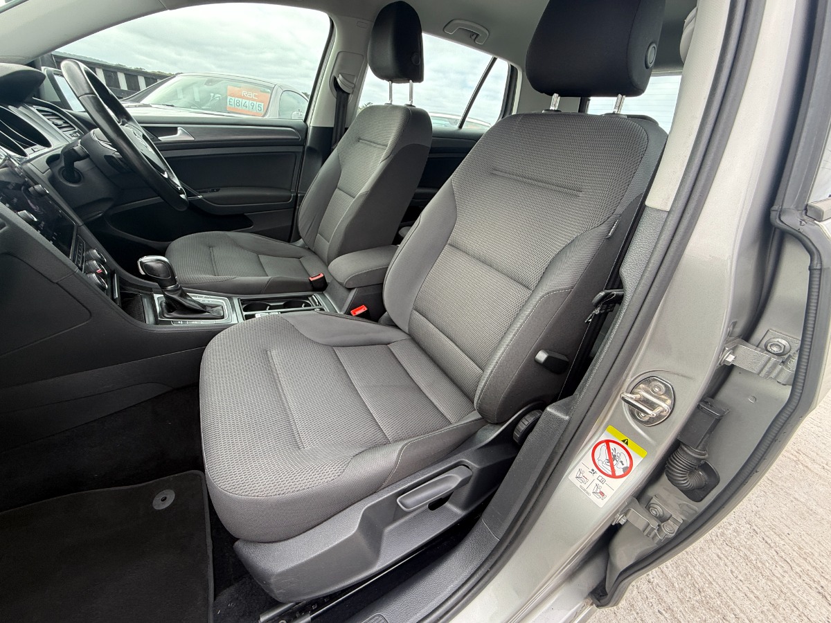 Volkswagen Golf Hatchback
