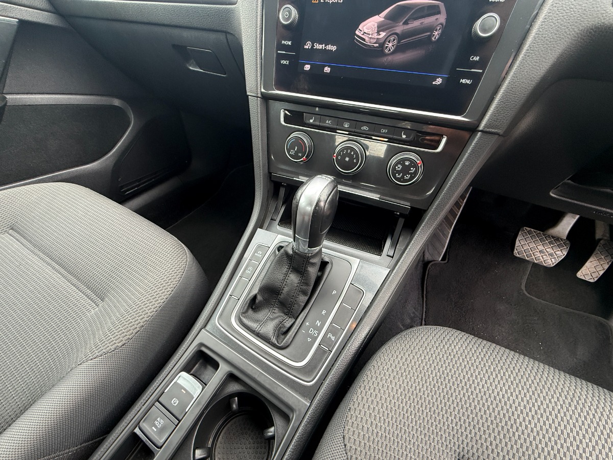 Volkswagen Golf Hatchback