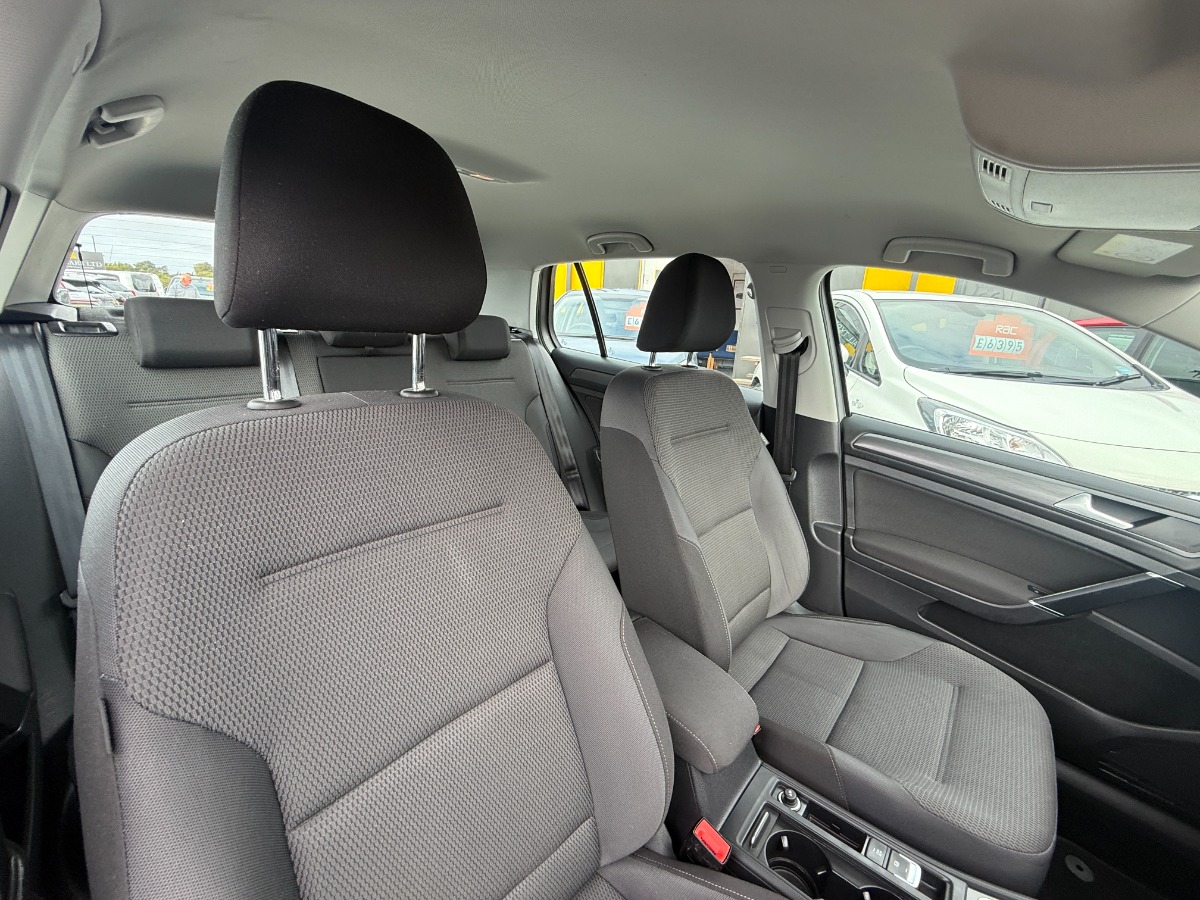 Volkswagen Golf Hatchback