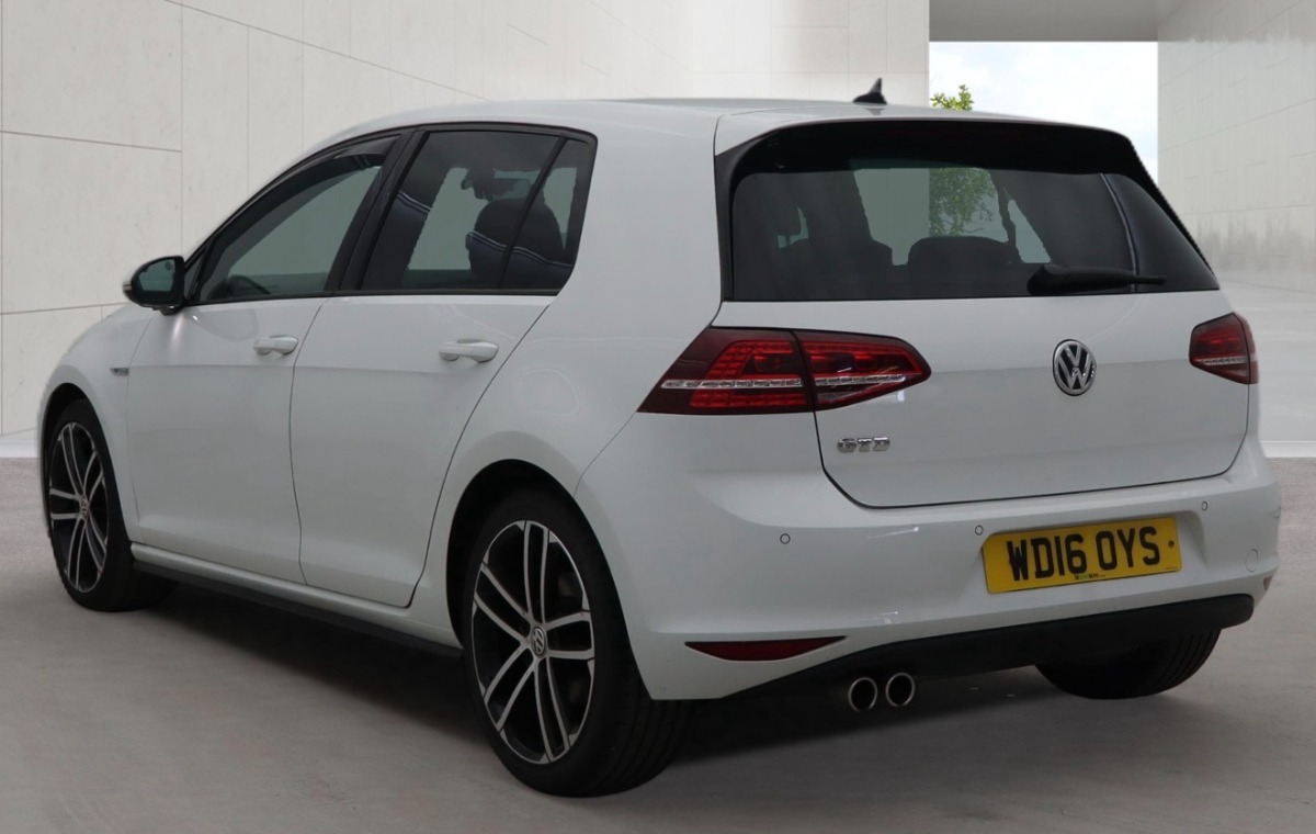 Volkswagen Golf Hatchback
