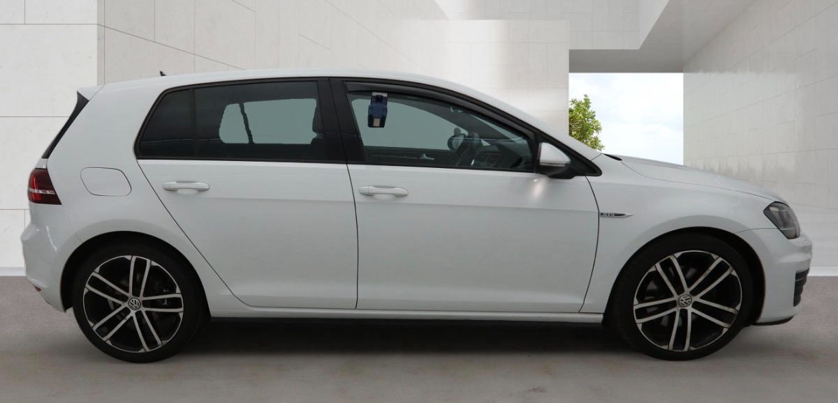 Volkswagen Golf Hatchback