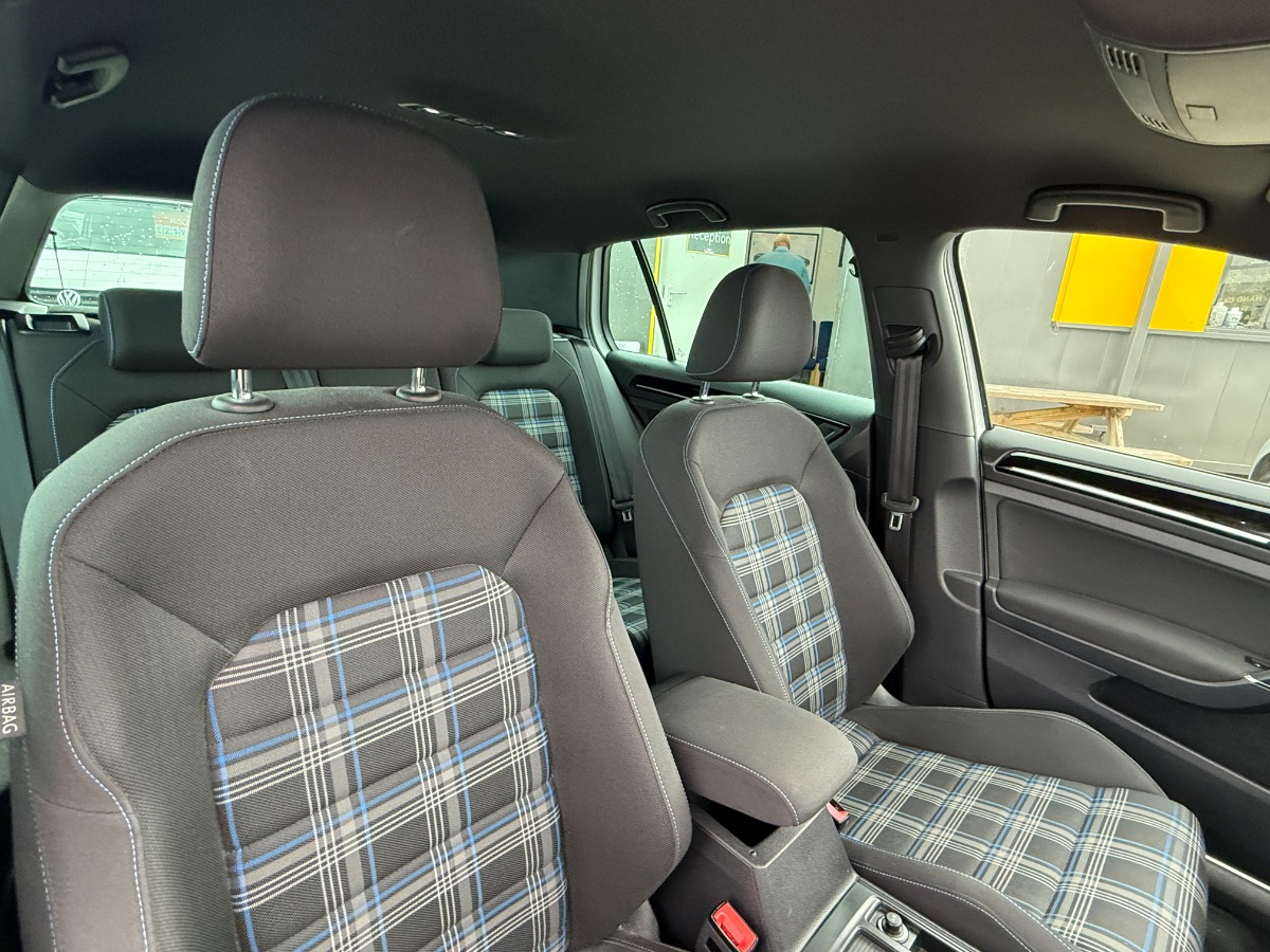 Volkswagen Golf Hatchback