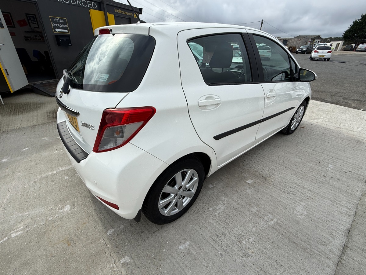 Toyota Yaris Hatchback