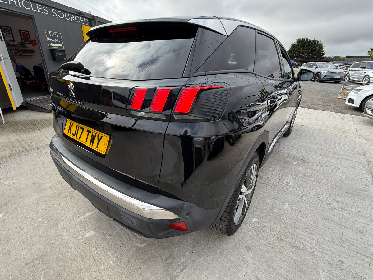 Peugeot 3008 Hatchback