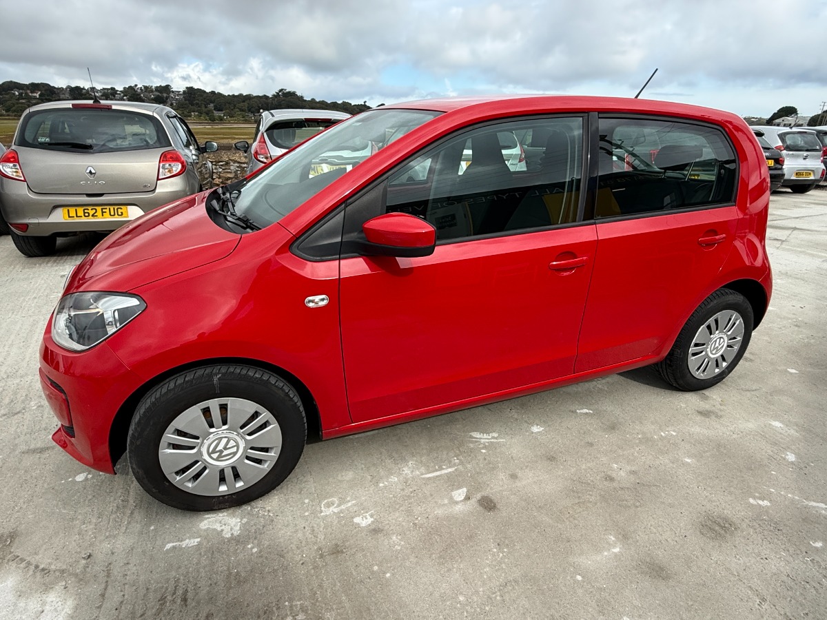 Volkswagen UP! Hatchback