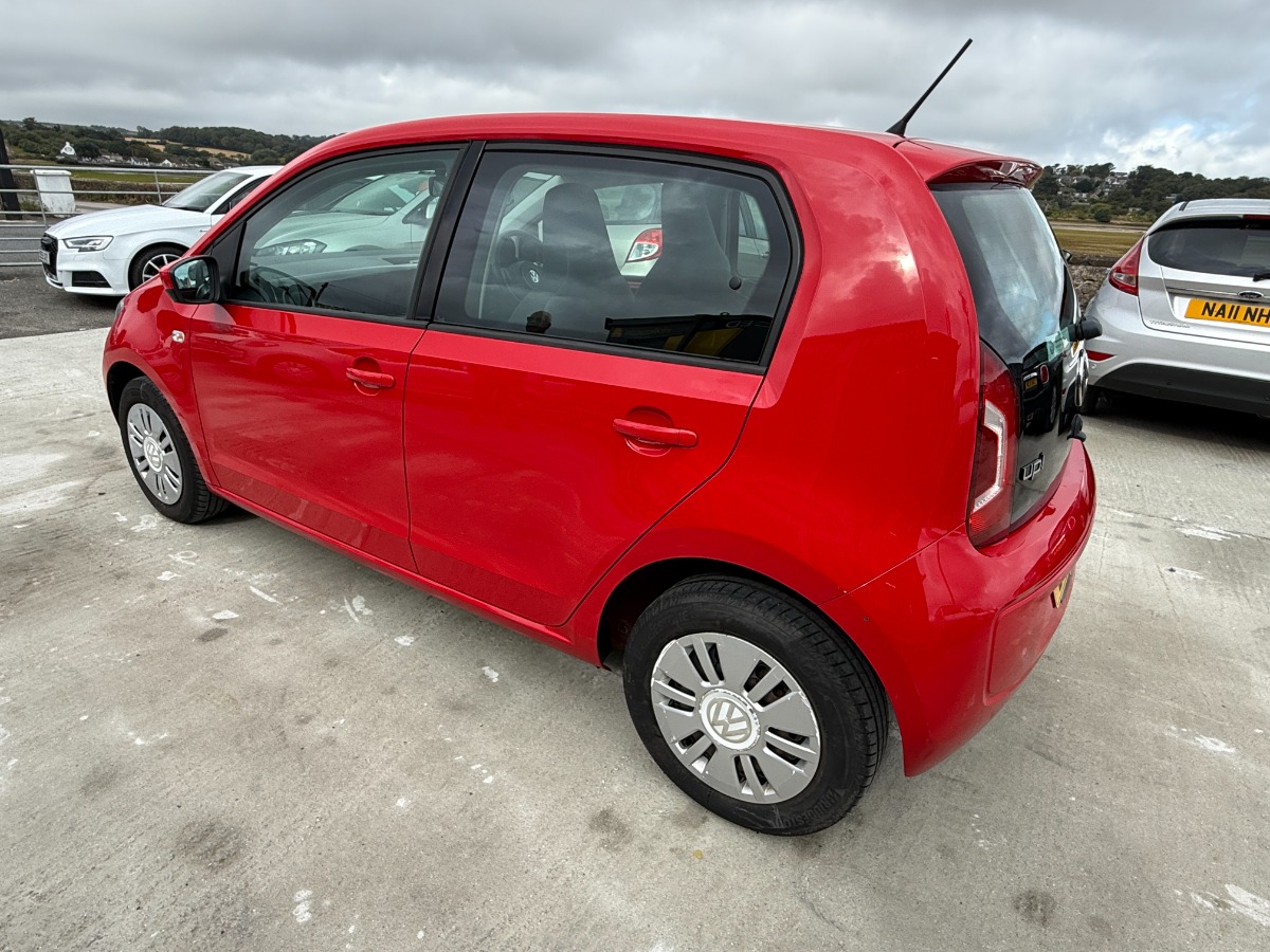 Volkswagen UP! Hatchback