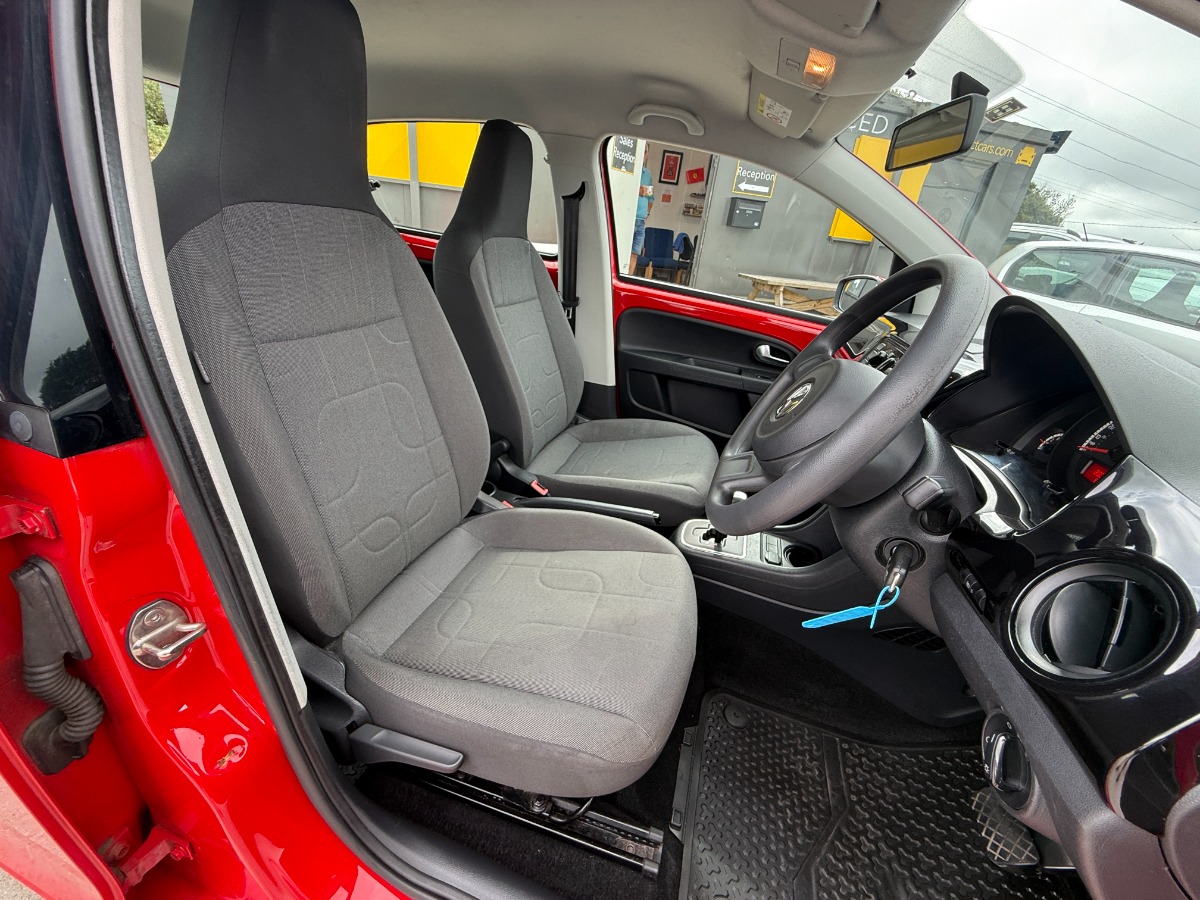 Volkswagen UP! Hatchback