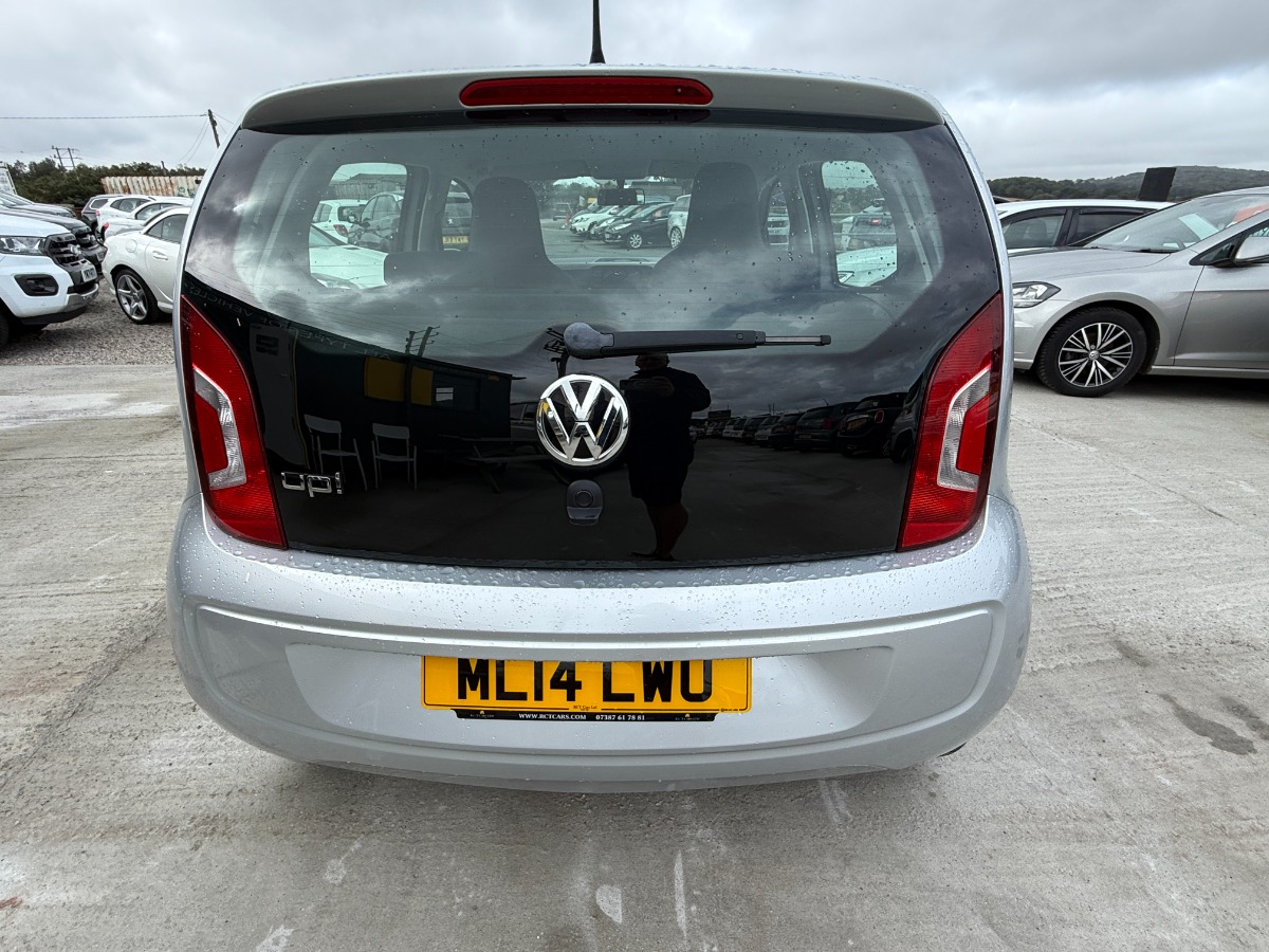 Volkswagen UP! Hatchback