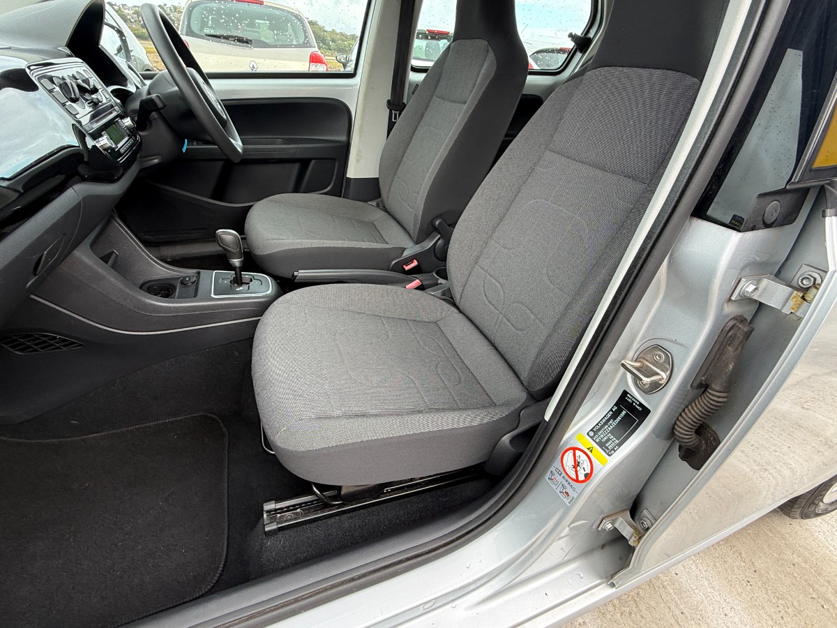 Volkswagen UP! Hatchback