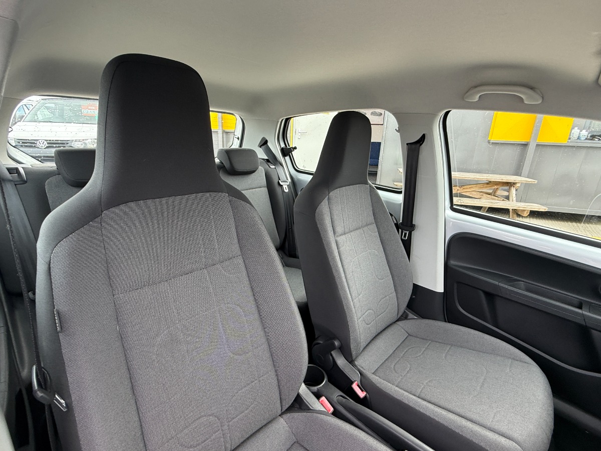 Volkswagen UP! Hatchback