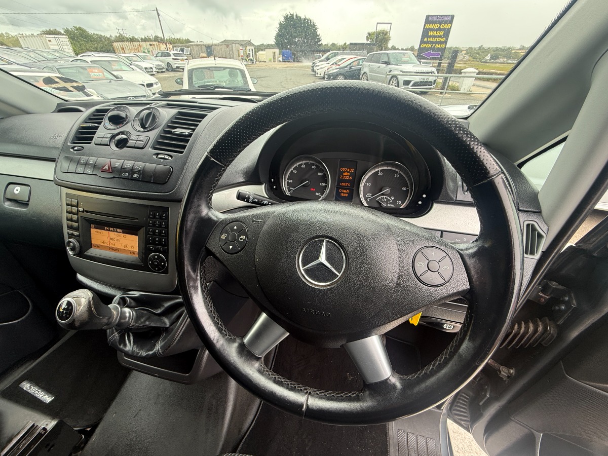 Mercedes Benz Vito Kombi Crewcab