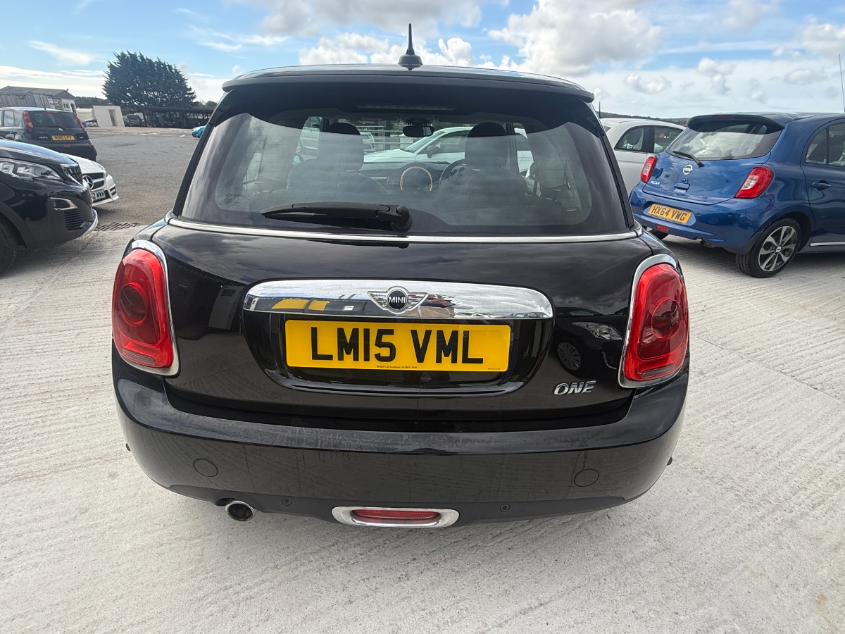 MINI One Hatchback