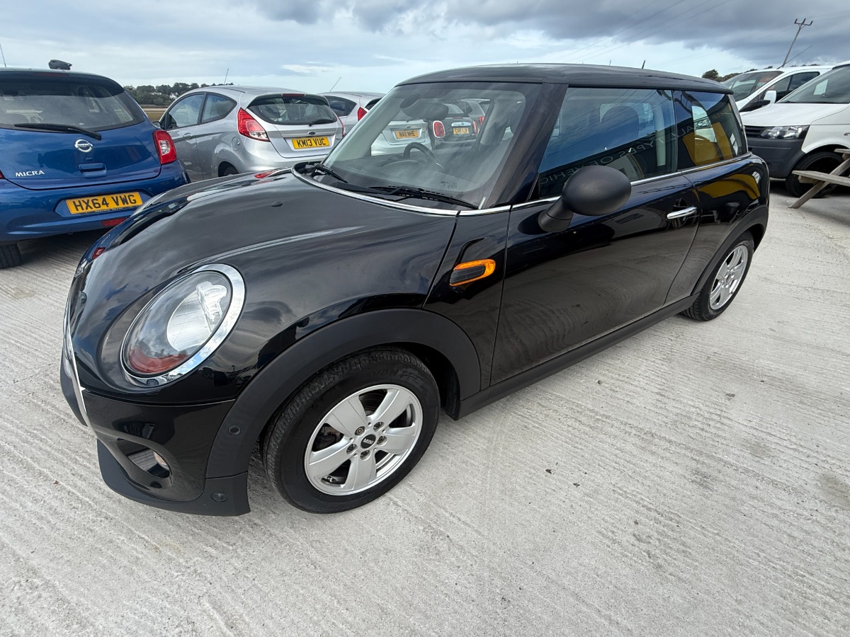 MINI One Hatchback