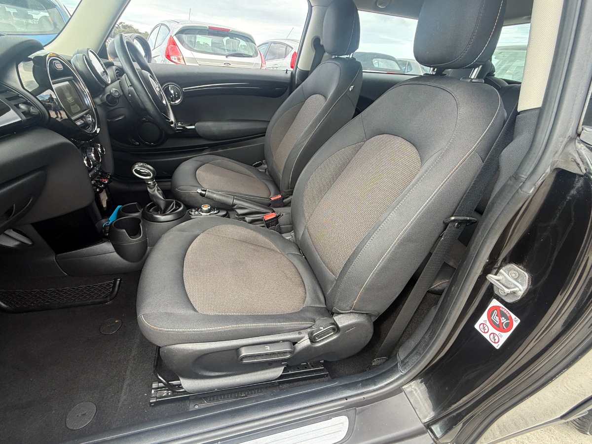 MINI One Hatchback
