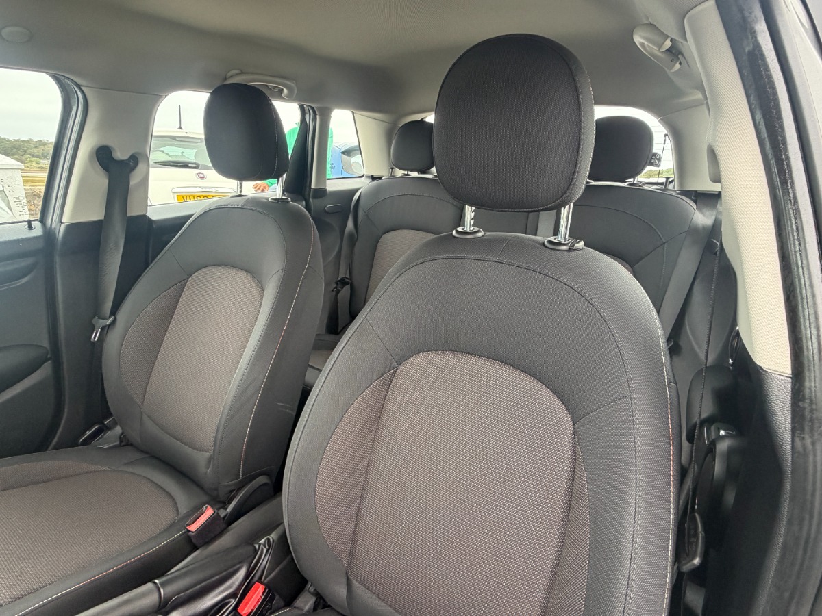 MINI Cooper Hatchback
