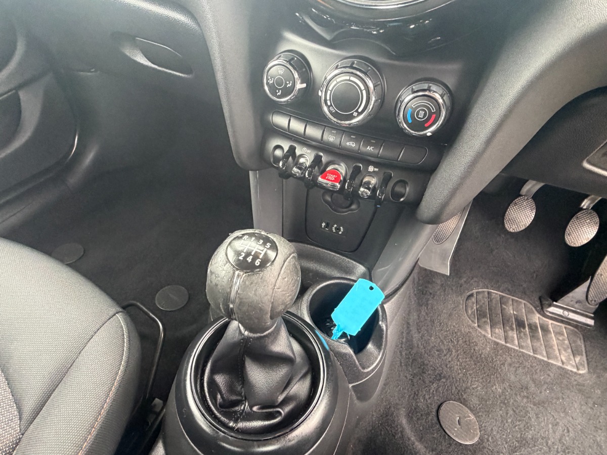 MINI Cooper Hatchback