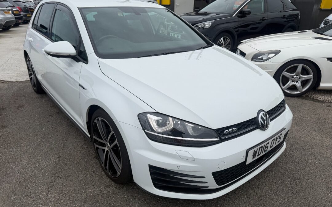 Volkswagen Golf Hatchback