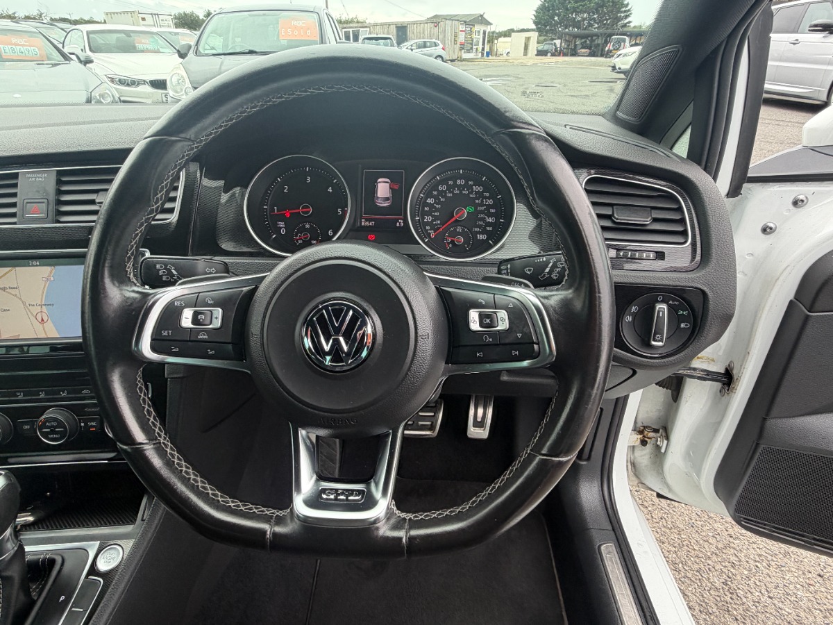 Volkswagen Golf Hatchback
