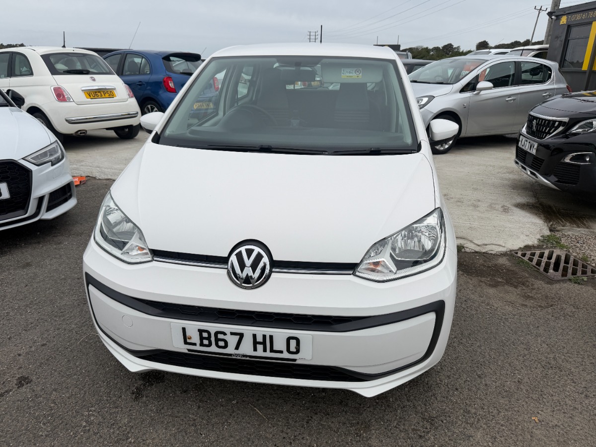 Volkswagen UP! Hatchback