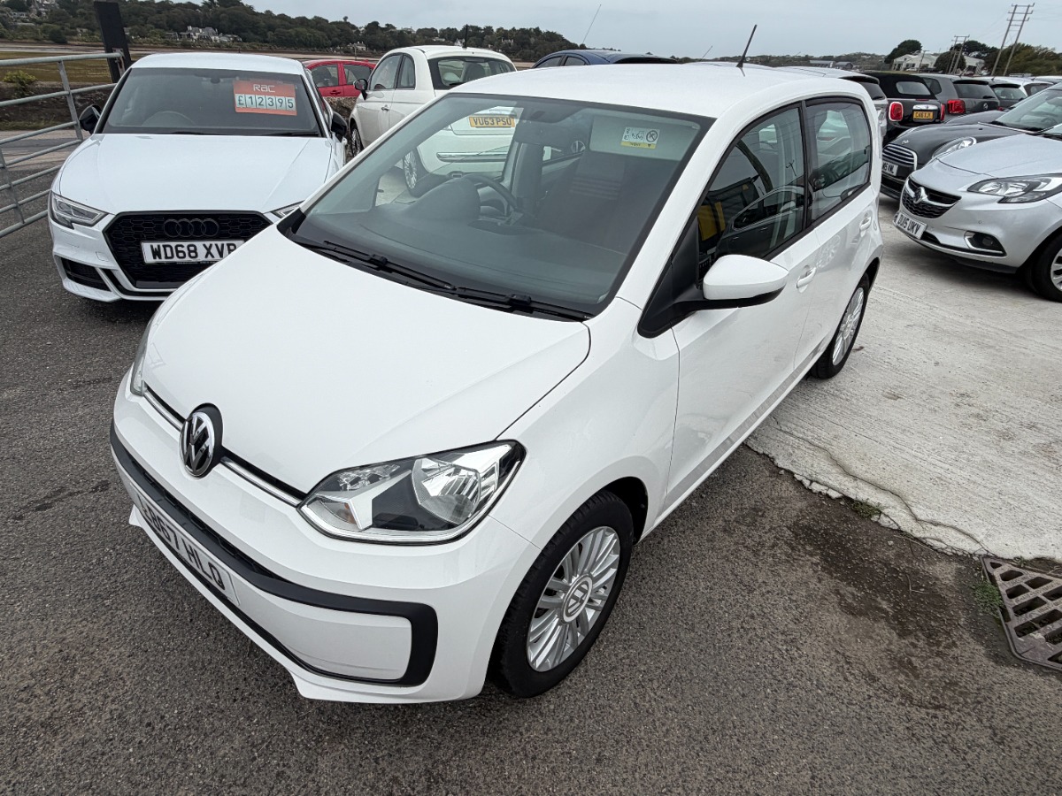 Volkswagen UP! Hatchback
