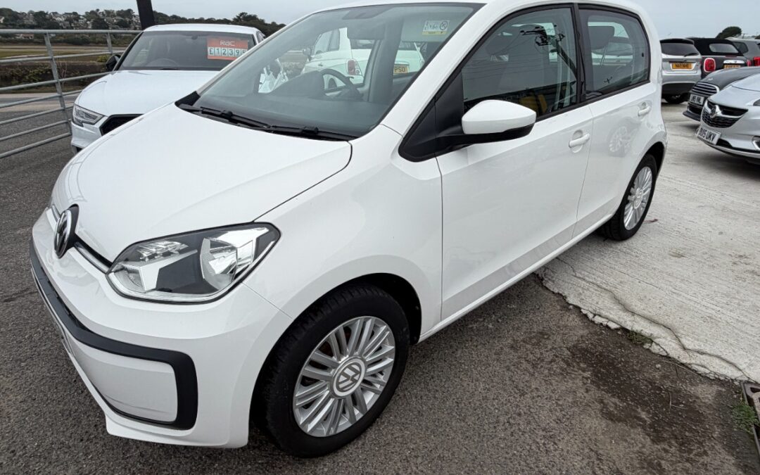 Volkswagen UP! Hatchback