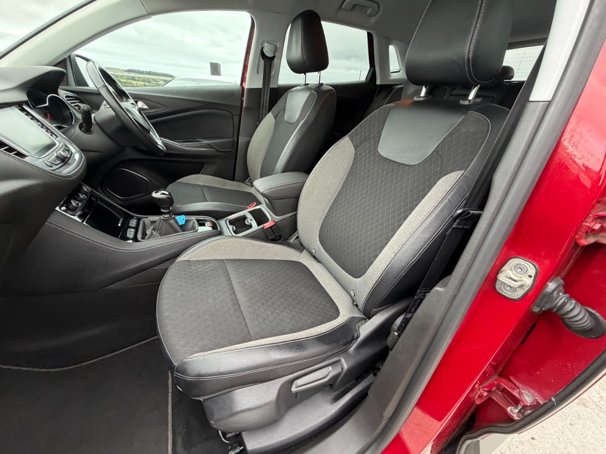 Vauxhall Grandland X SUV