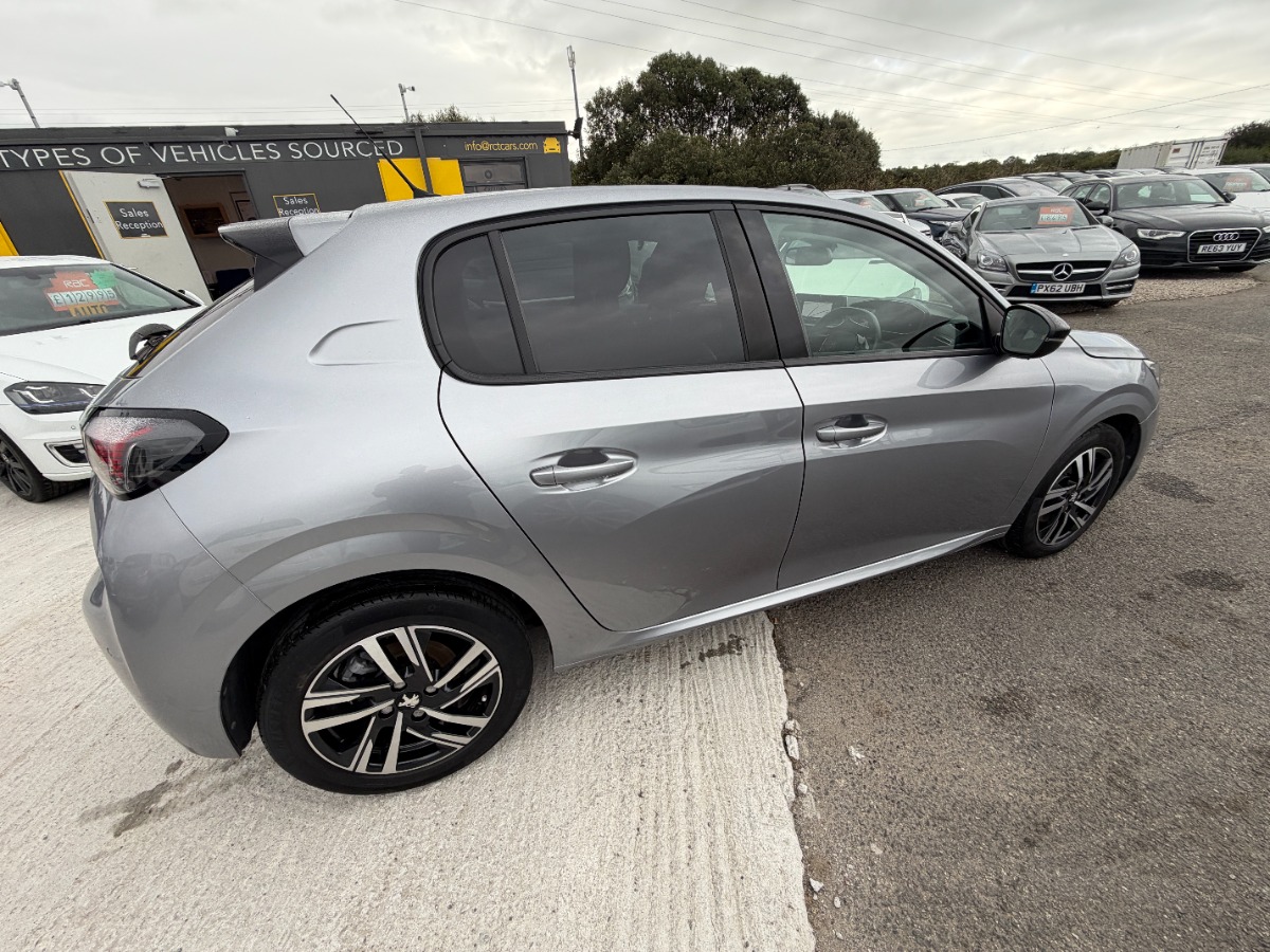 Peugeot 208 Hatchback