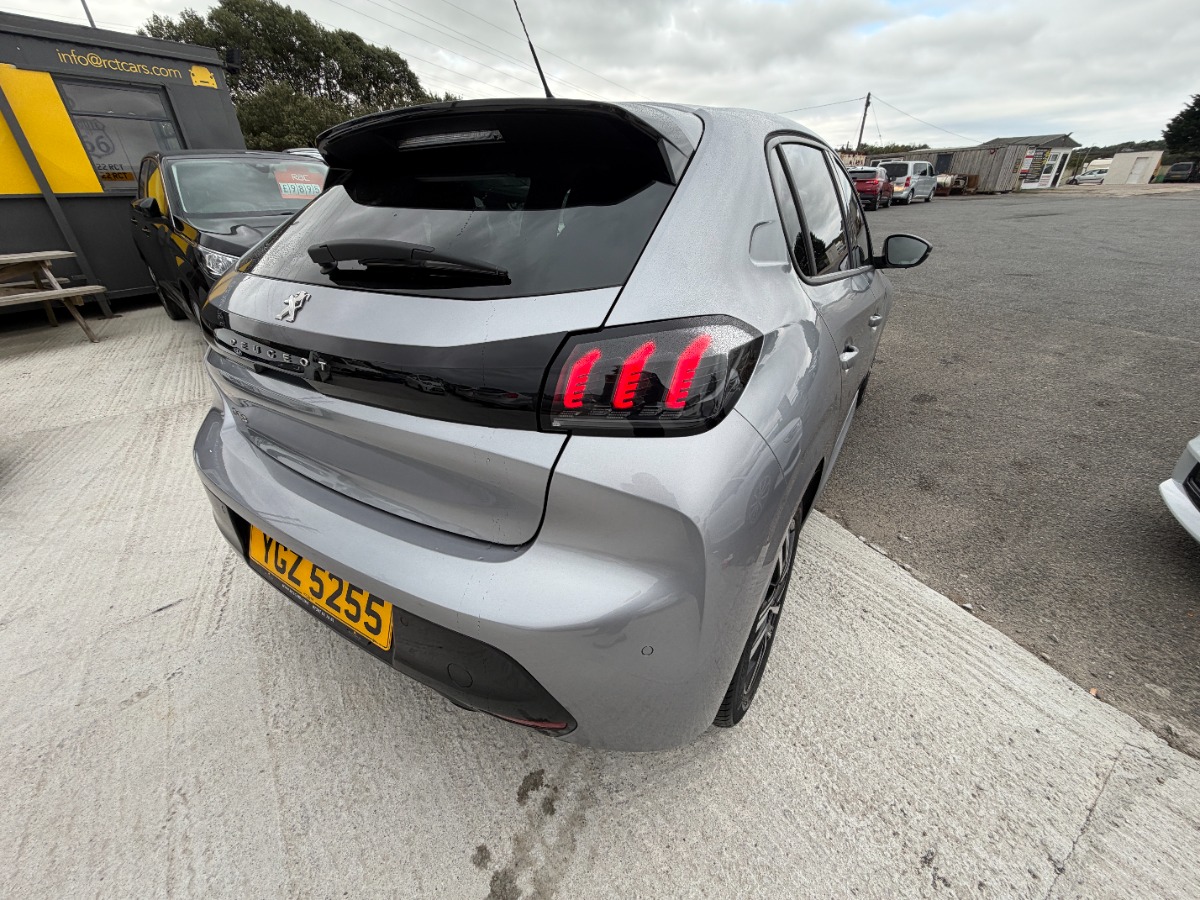 Peugeot 208 Hatchback