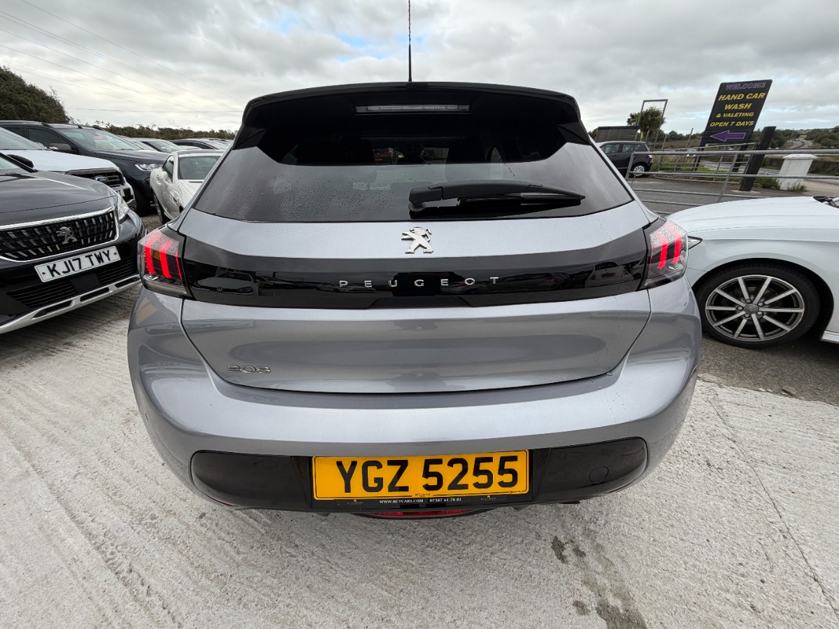Peugeot 208 Hatchback