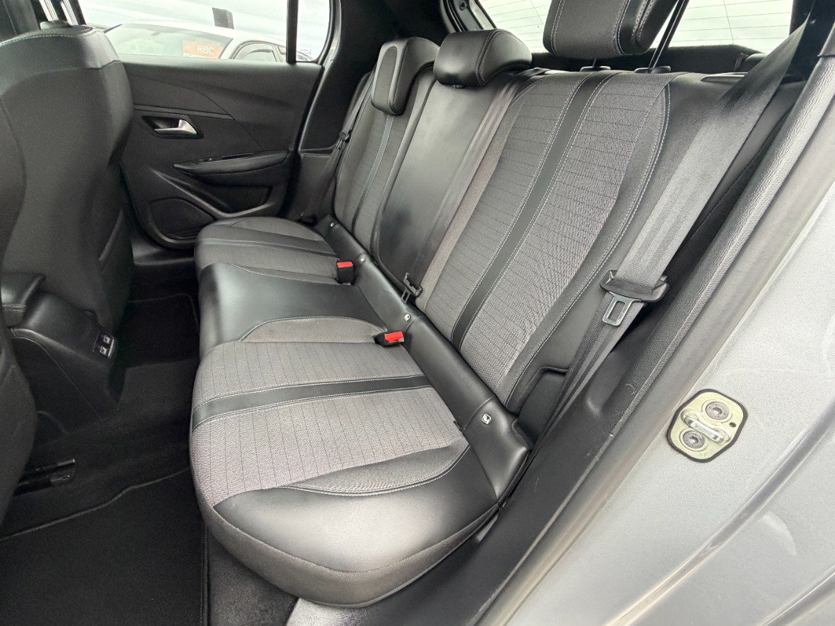 Peugeot 208 Hatchback
