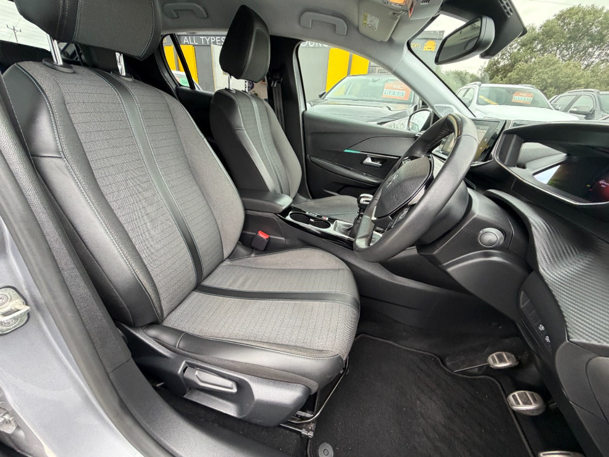 Peugeot 208 Hatchback